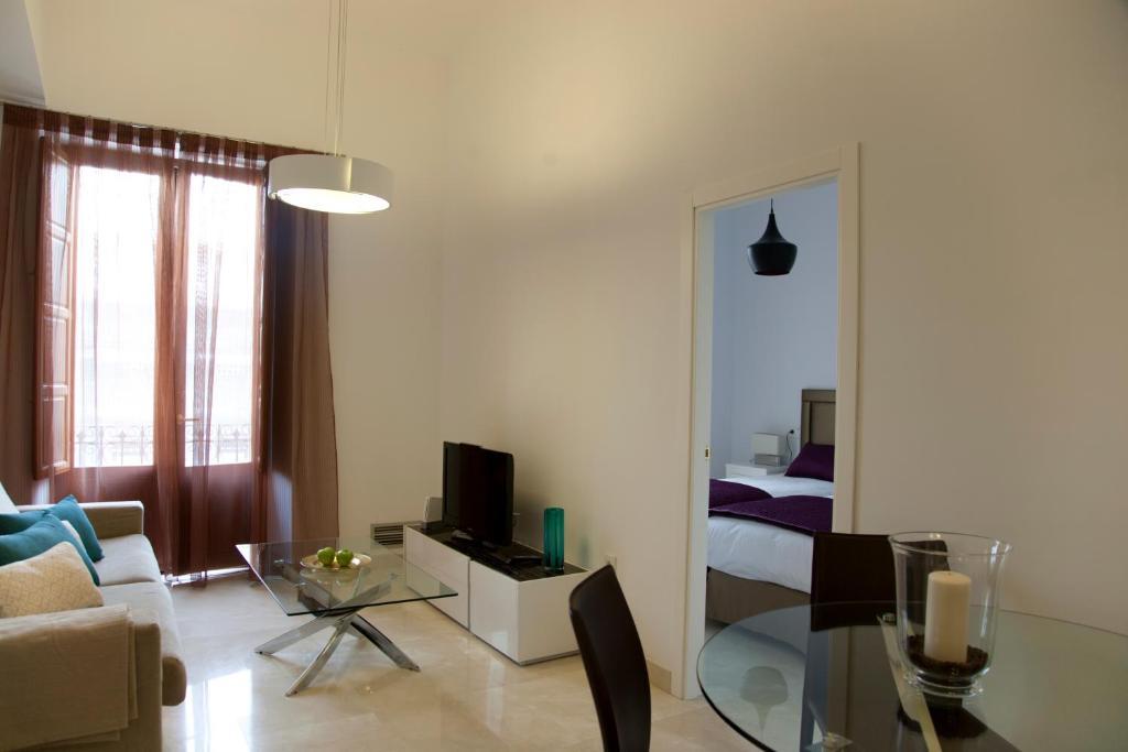 Bibo Suites Gran Via Granada Eksteriør billede